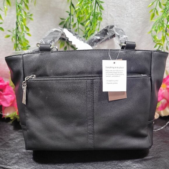 NWT Giani Bernini Nappa Classic Leather Tote, Created for Macy's - Picture 7 of 10